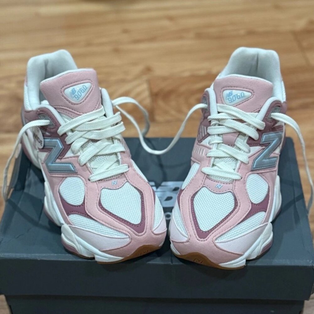 New Balance 9060 Pink Rose Sneakers